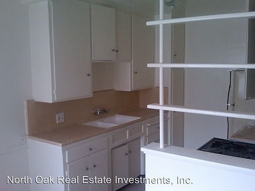 2nd image of 941 N Cedar St APT 7