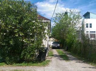 2304 Thomas St, Houston, TX 77009