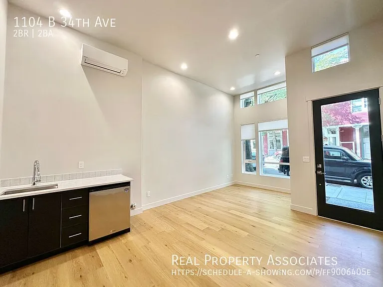 1104B 34th Ave — Photo 5