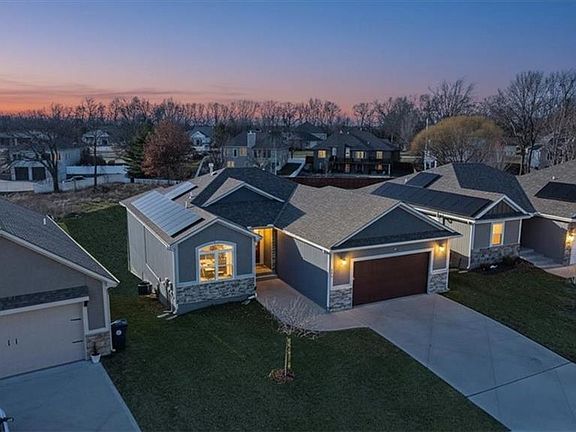 2nd image of 201 Tanner Dr