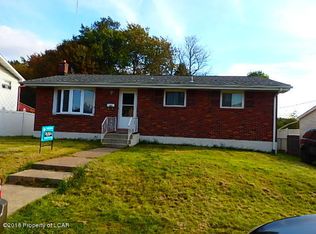 608 Carleton Ave, Hazleton, PA 18201