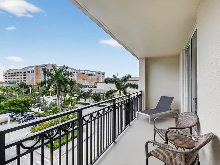 550 Okeechobee Blvd #423 — Photo 48