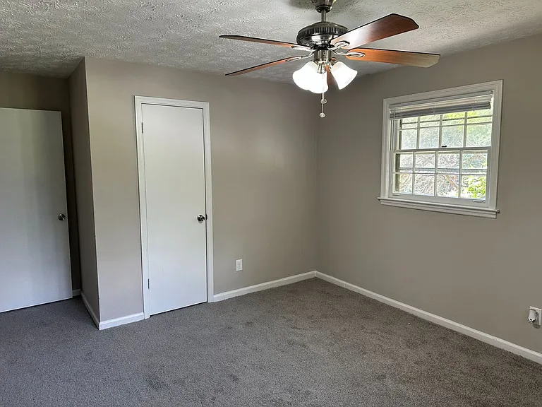 872 Holly Hedge Rd — Photo 12