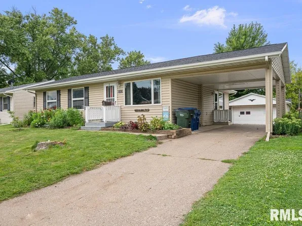 2052 N Linwood Ave, Davenport, IA 52804