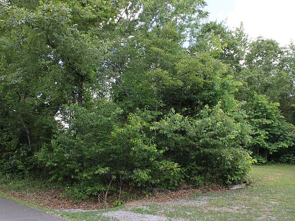 2nd image of Humphrey Dr