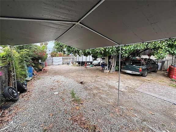 4th image of 2261 W 15th St