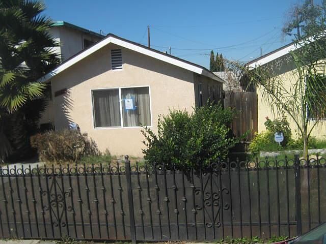 1st image of 2405 E 108th St