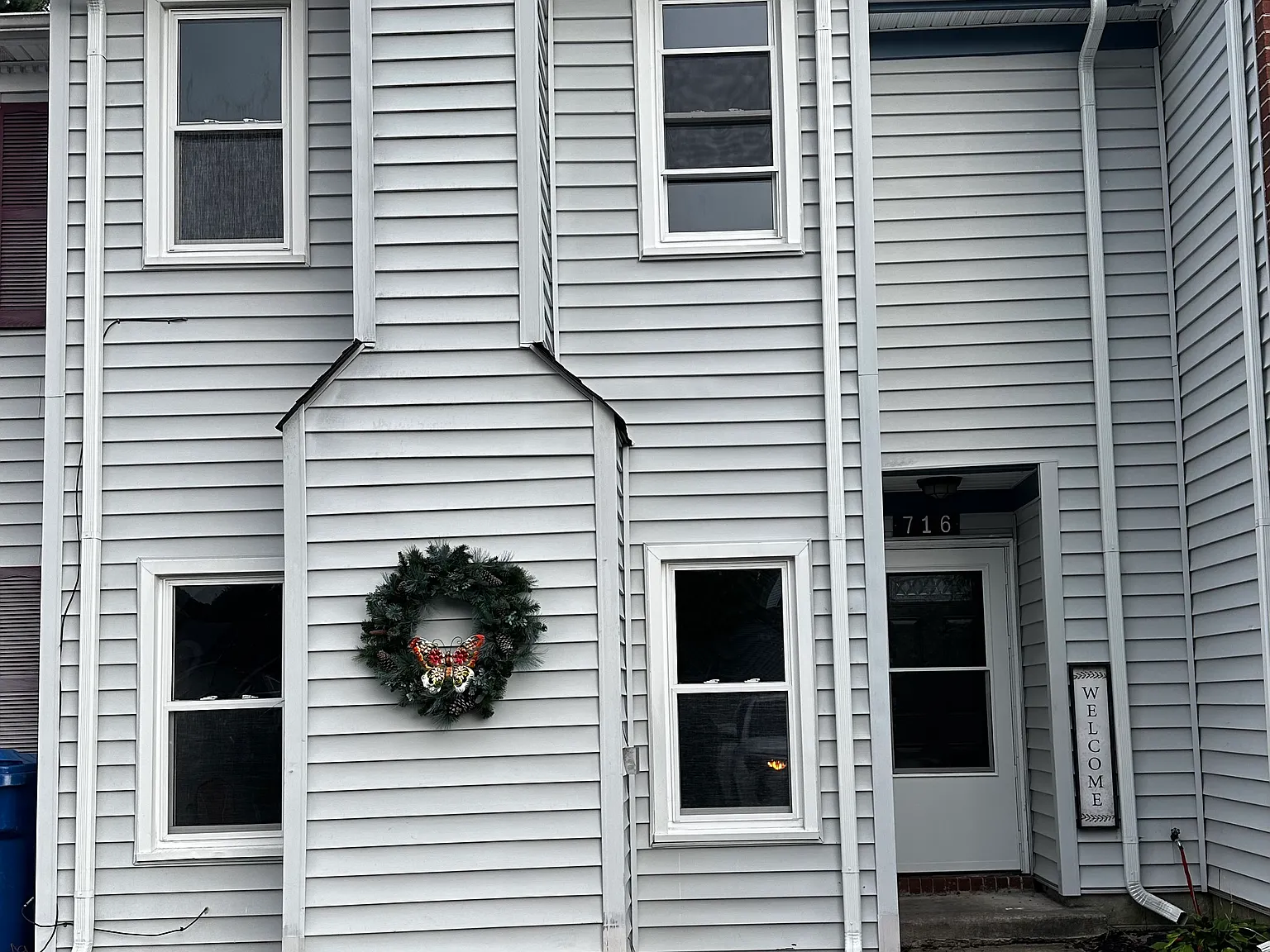 3 bed, 2.5 bath, 1366 sqft, $2,500 — Photo 2