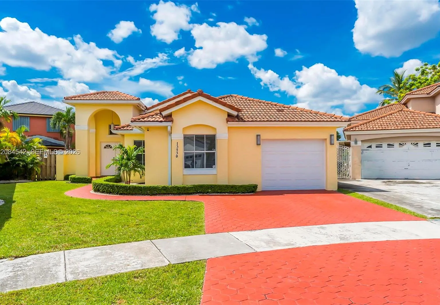 Shoma Homes At Tamiami Ii — Photo 2