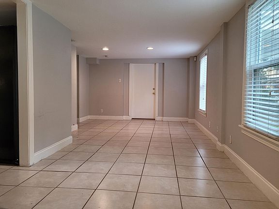 3rd image of 1409 Possum Trot St Unit A