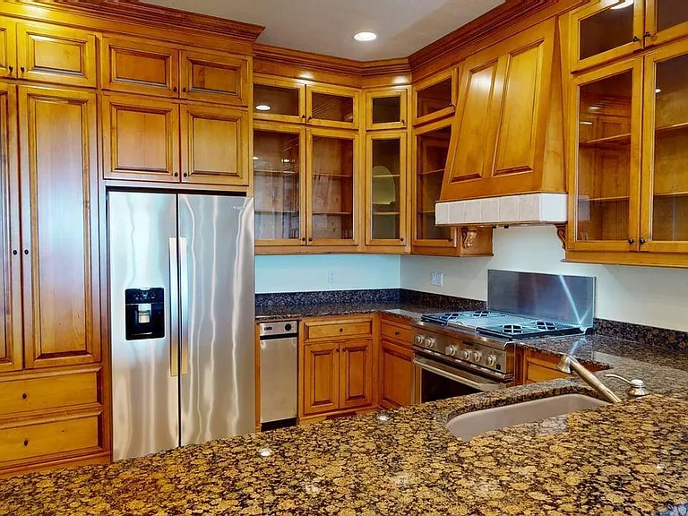 4640 W Beach Blvd #A1 — Photo 10