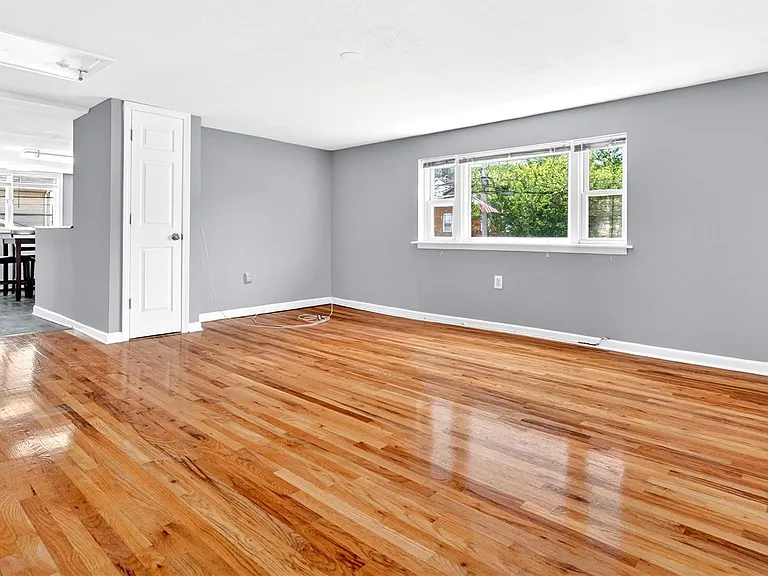 58 Samsondale Ave #A — Photo 13