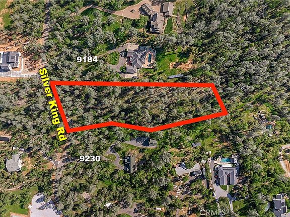 4th image of 9200 Silver King Rd #16