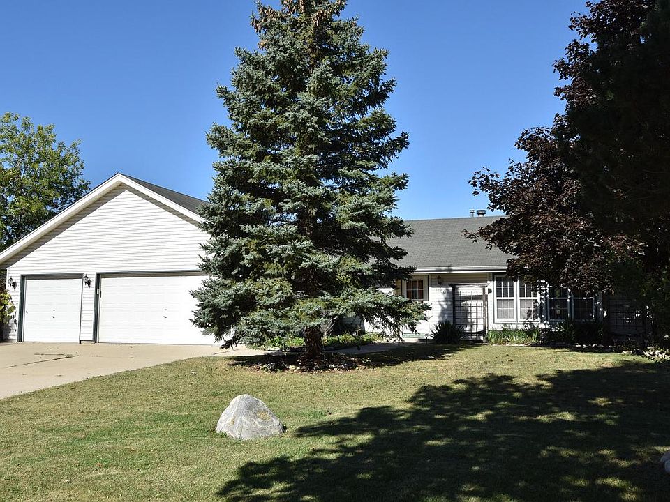 1st image of 1100 East Twin Oaks DRIVE