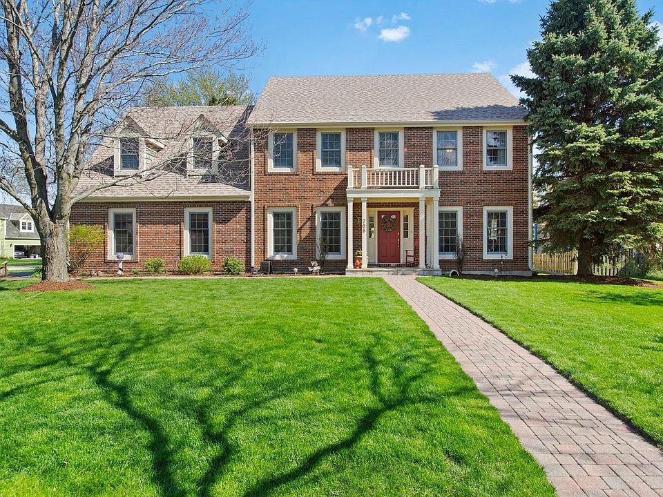 1st image of 798 Caitlin Ct