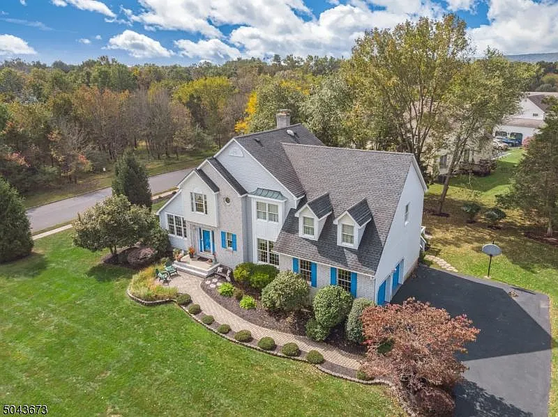 13 Polhemus Dr photo 1