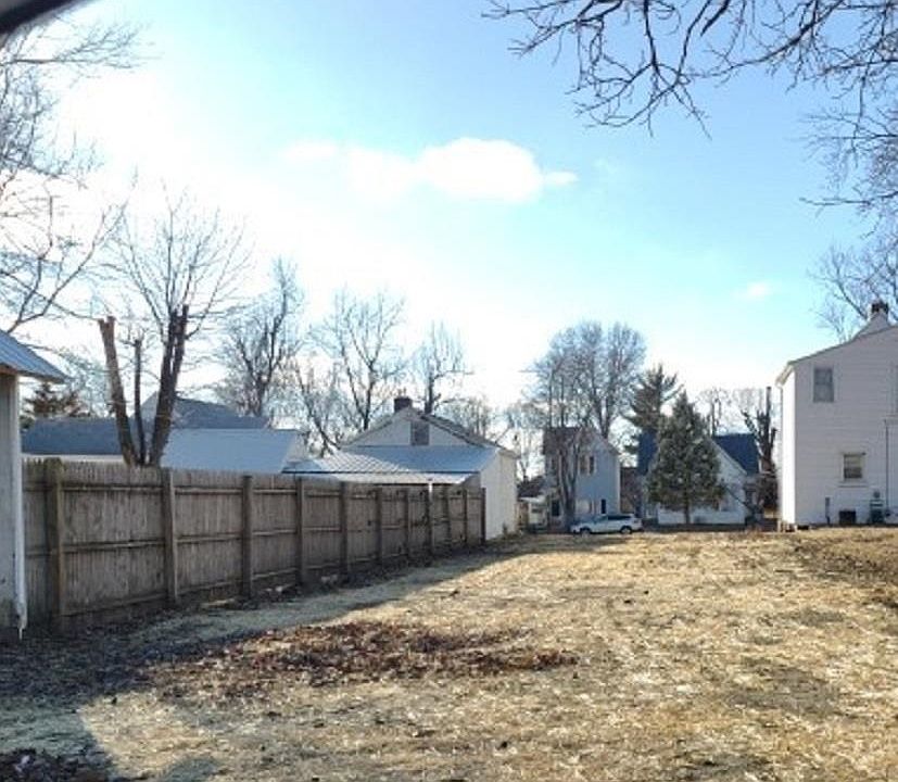 2nd image of 1322 N 9th St