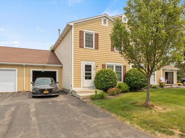176 Nadine Dr, Webster, NY 14580