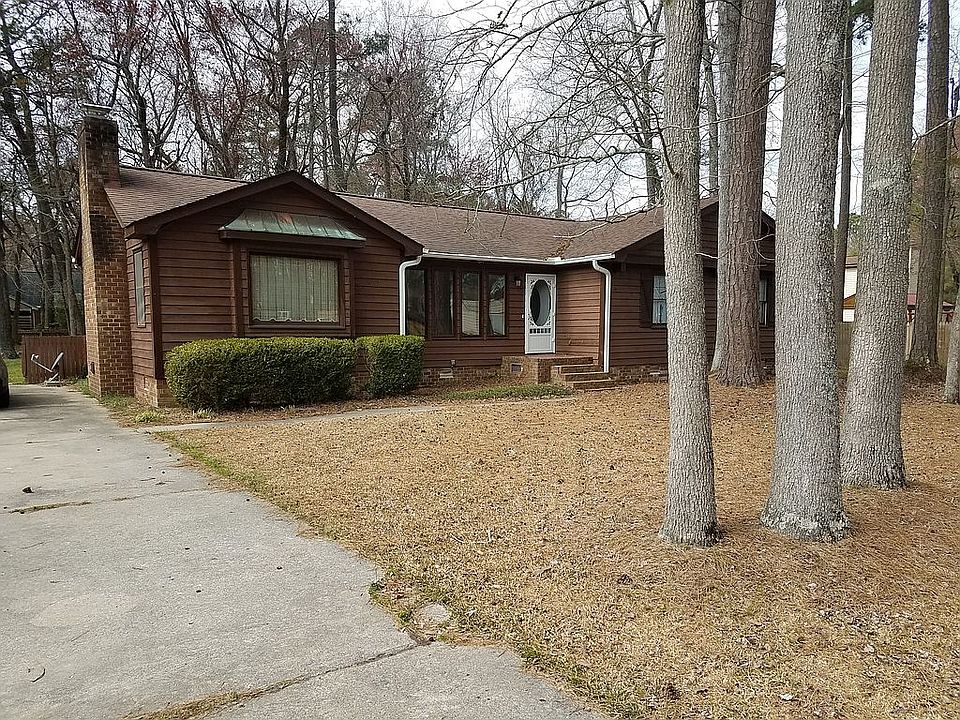 1st image of 1662 Chatham Way