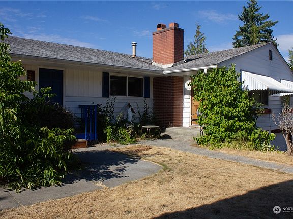 5th image of 9219 Winona Street SW