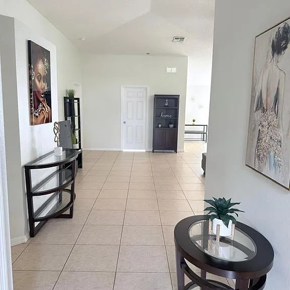 730 Garberia Dr — Photo 5