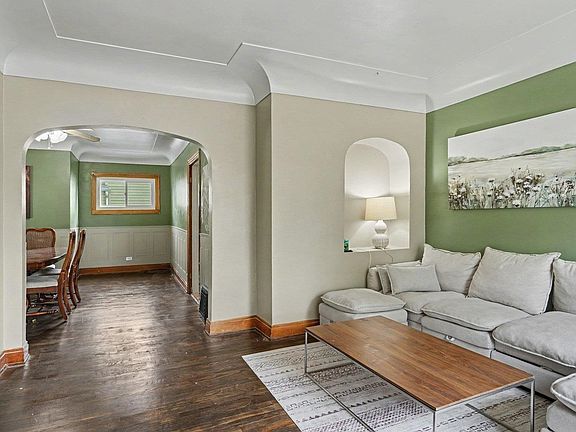 5th image of 400 S Johnson St