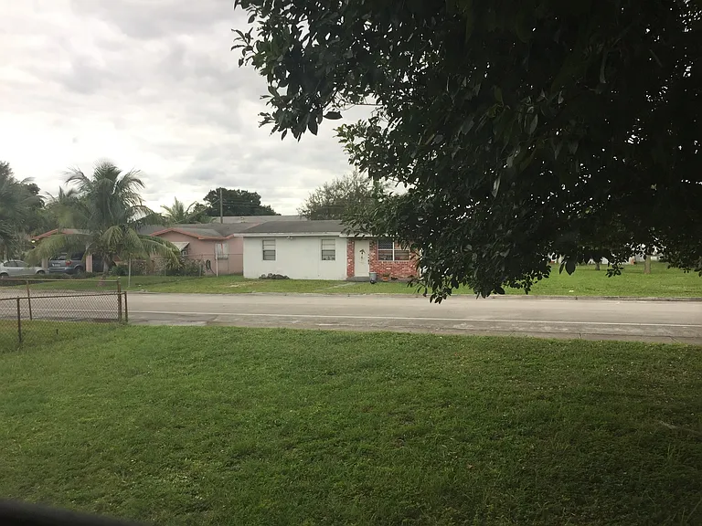 3025 NW 8th Rd — Photo 13