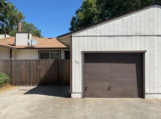 721 Blair Pl, Santa Rosa, CA 95401
