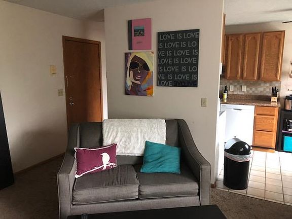 4th image of 3312 Pillsbury Ave S APT 305