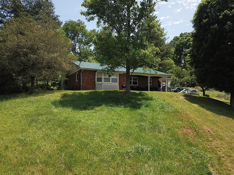 1st image of 131 Bellomy Dr