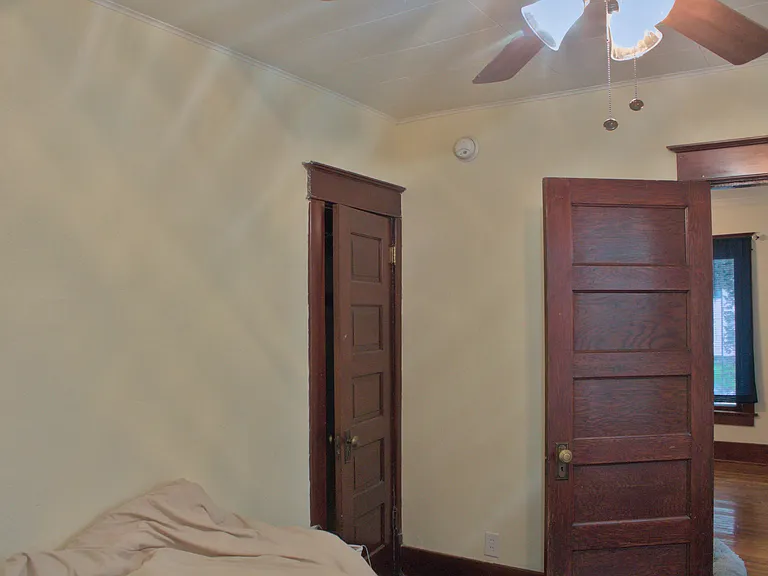 311 W Columbia Ave #1 — Photo 23