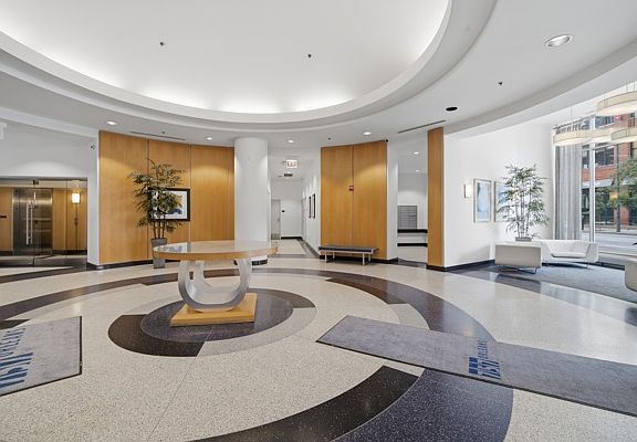 2nd image of 757 N Orleans St #1012