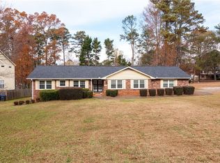 2763 Amberly Way, Snellville, GA 30078