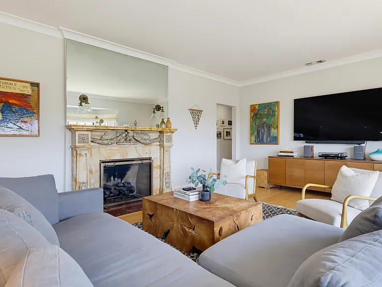 Candace Pl — Photo 14