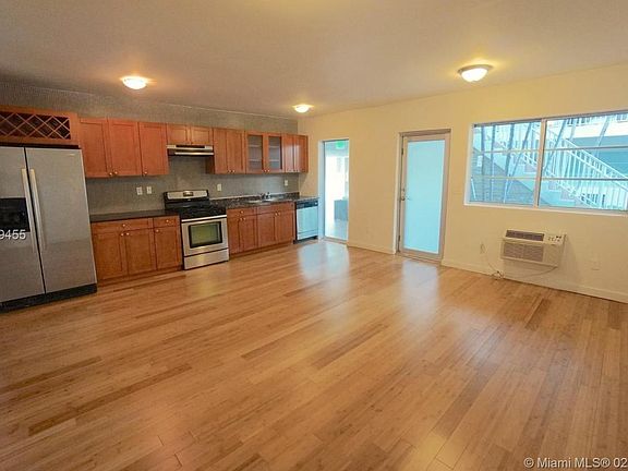 3rd image of 7930 Tatum Waterway Dr APT 06