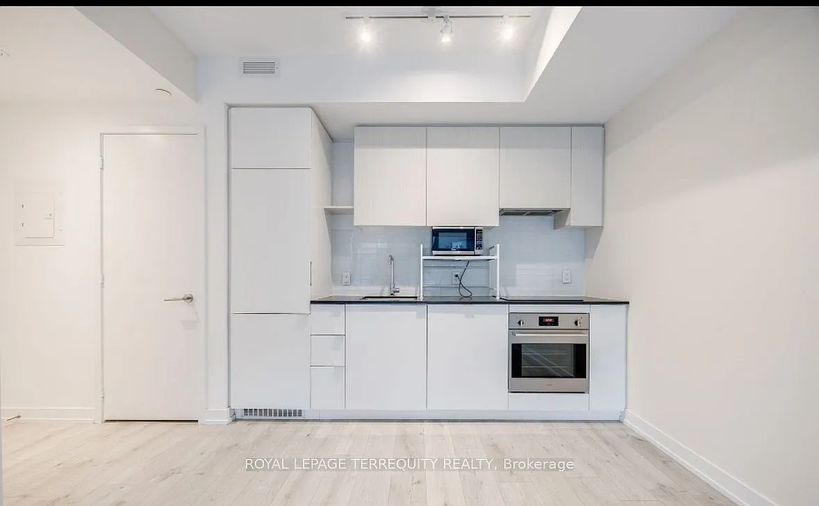 1 bed, $2,150 — Photo 2