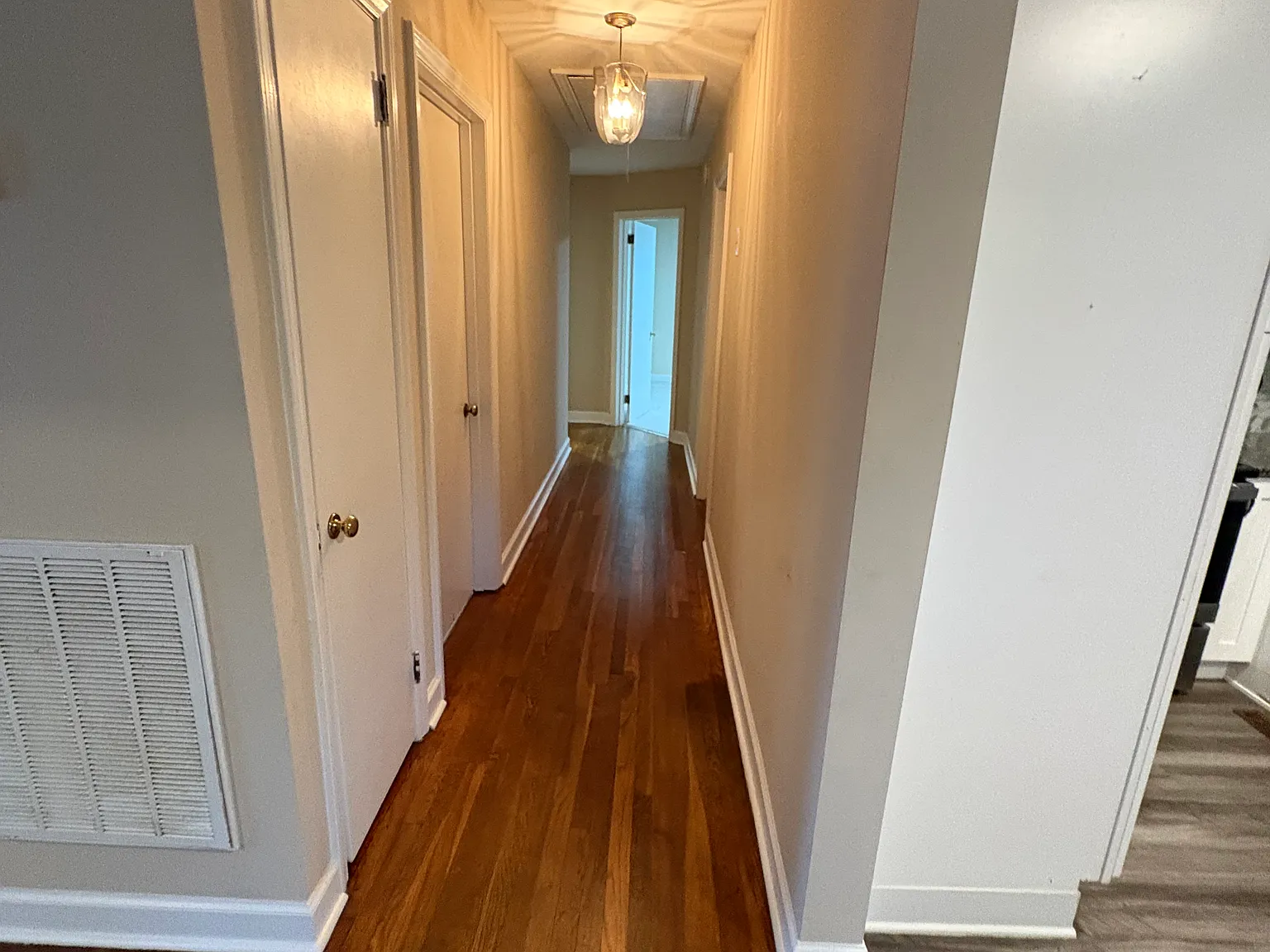 2 bed, 1544 sqft, $1,800 — Photo 2