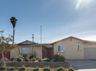 414 Wilshire Ln, Santa Maria, CA 93455