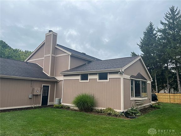 4th image of 4525 Fairlawn Ct