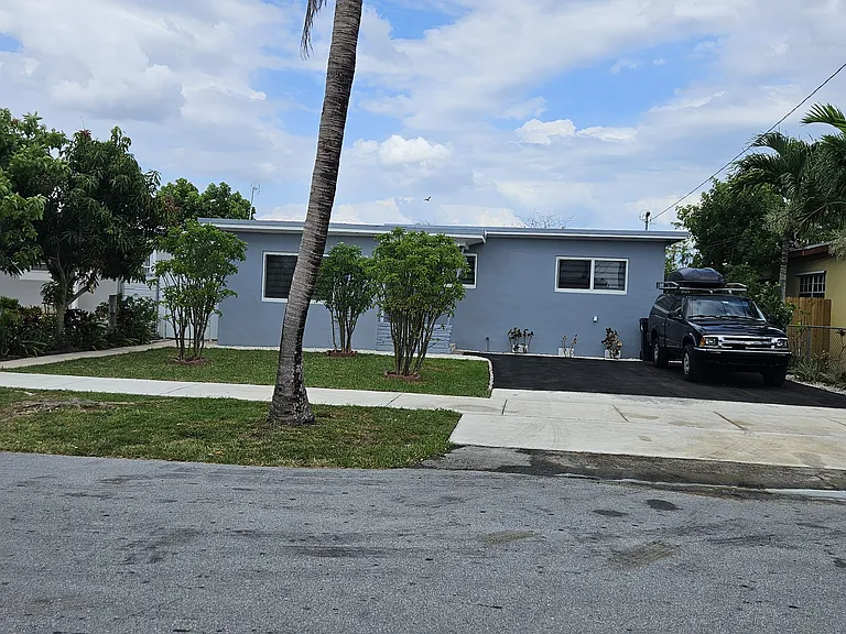 3635 SW 88th Ct — Photo 15