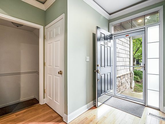 3rd image of 1607 Half Moon Bay Dr #1607