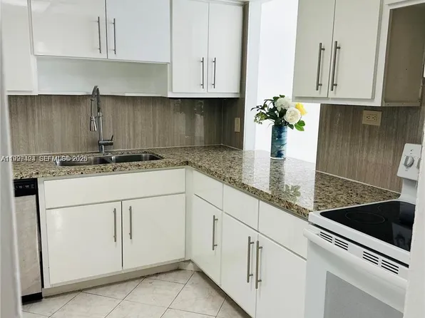 1301 NE Miami Gardens Dr, Miami, FL