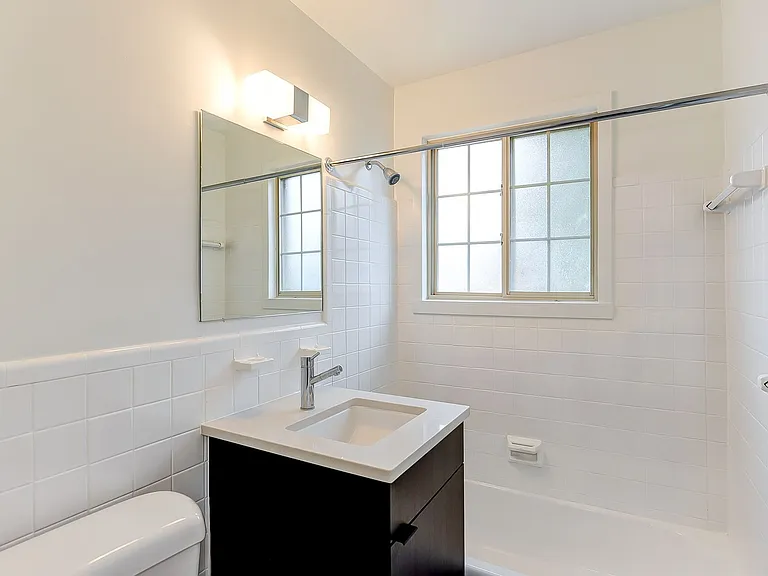 Elevated Northwest DC Living at The Pinnacle — Photo 47