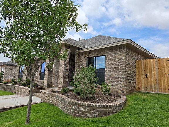 3rd image of 4503 N Heritage Oaks