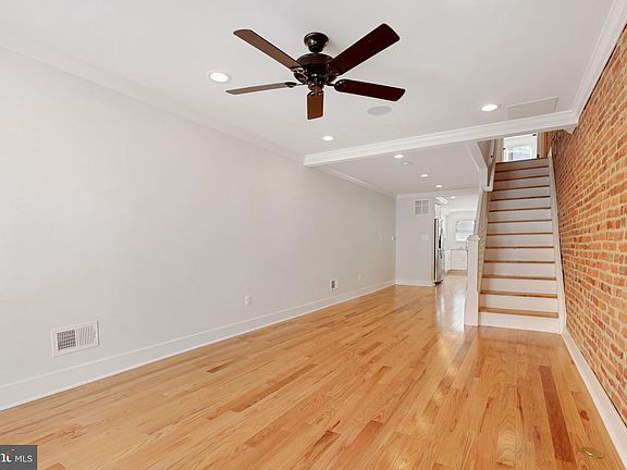 5th image of 1327 Richardson St