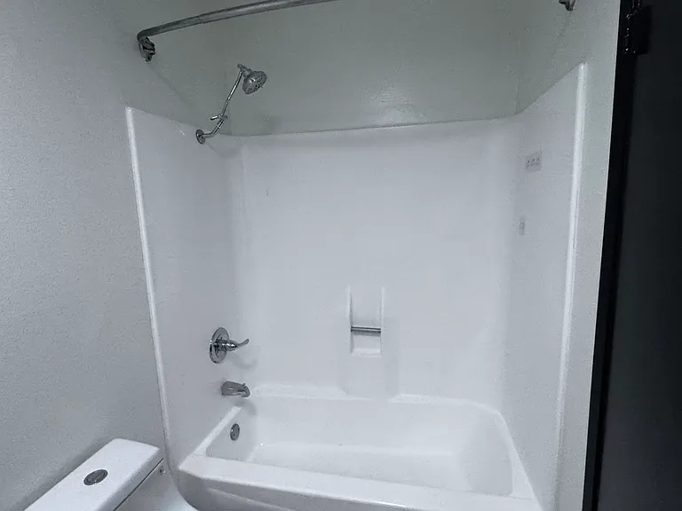 120 Brooks Ave #21 — Photo 13