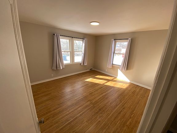 5th image of 4324 France Ave S #A
