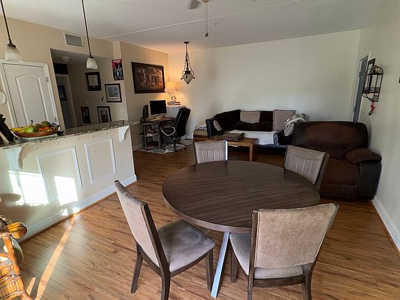 5th image of 119 Covil Ave