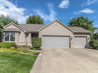 2158 Camden Ln, Temperance, MI 48182