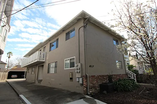 828 Taylor Ave #C Photo 1